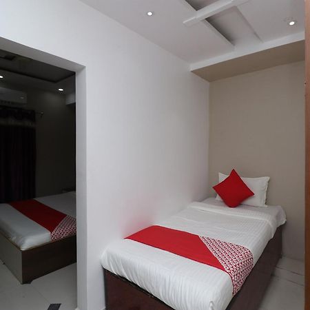 Hotel O Swastik Resort Colonelganj エクステリア 写真