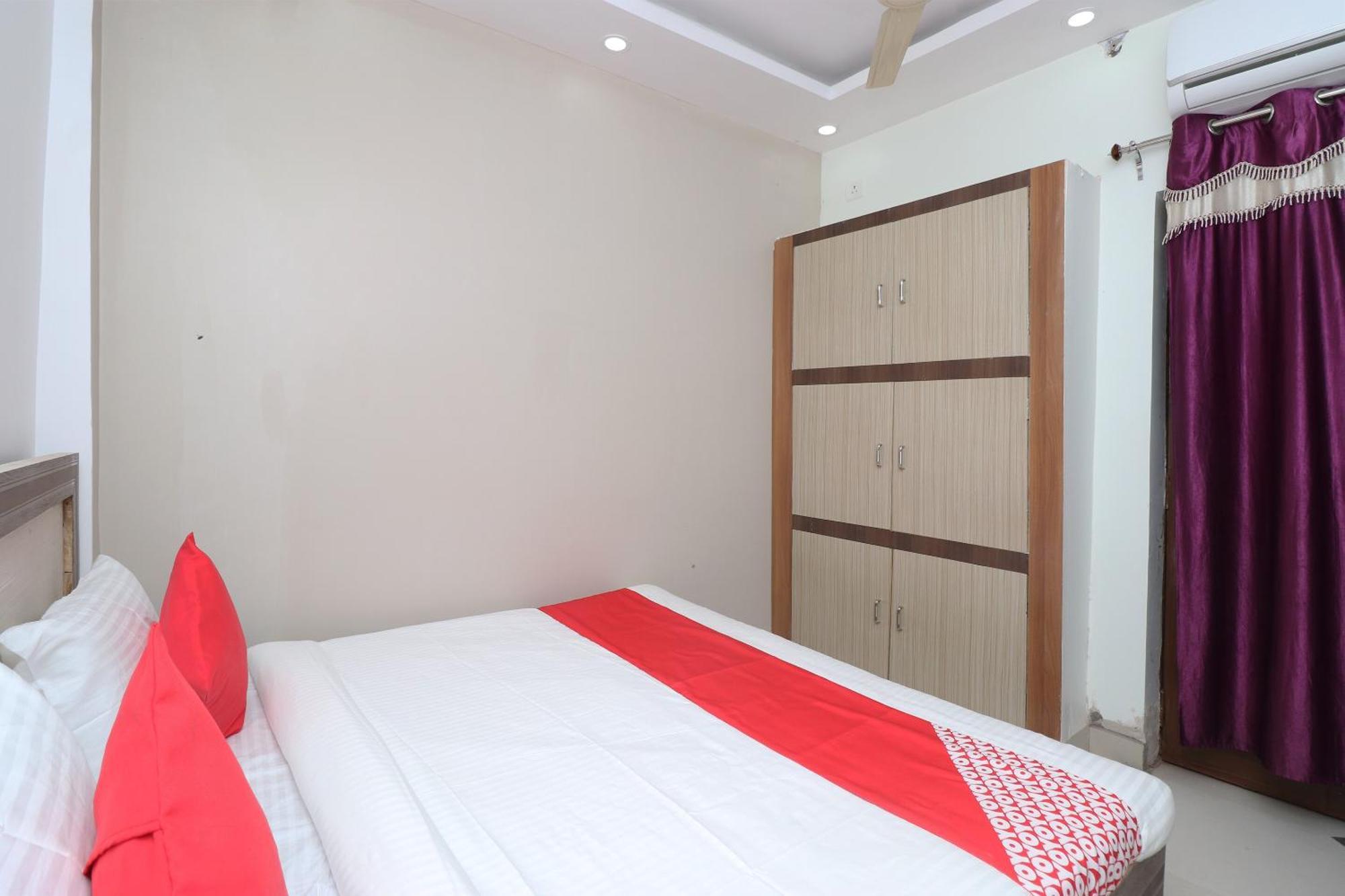 Hotel O Swastik Resort Colonelganj エクステリア 写真
